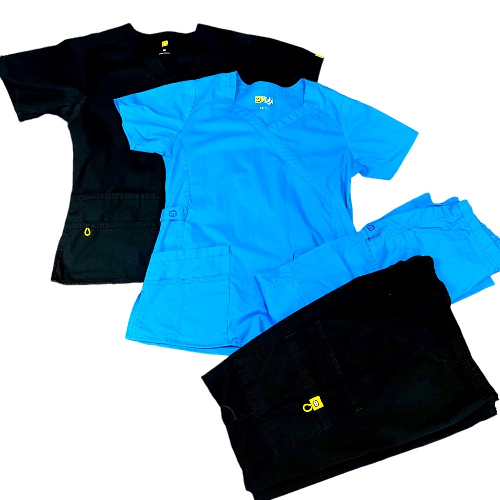 Wonderwink scrub sets